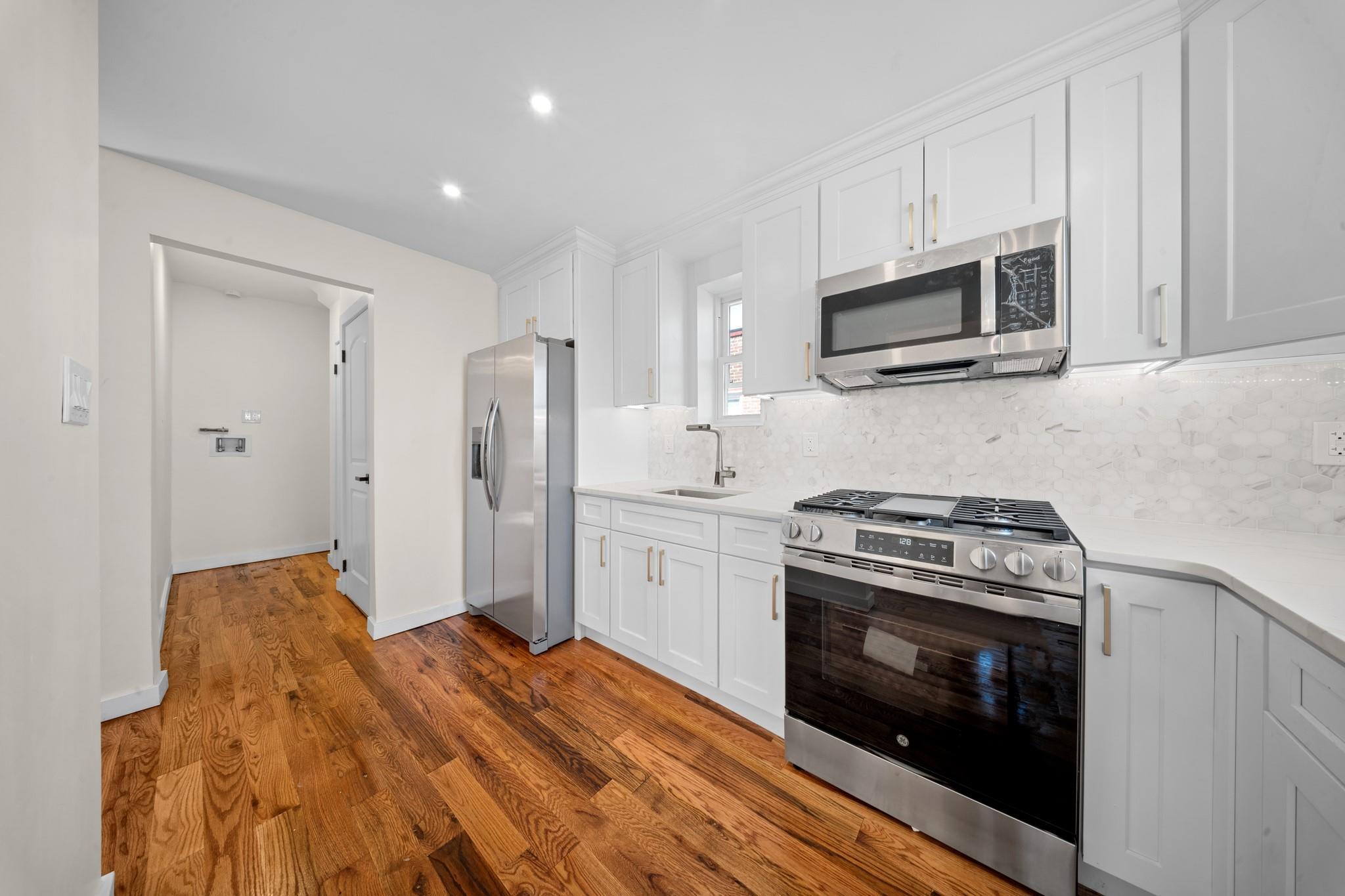 Single Family 229th  Queens, NY 11413, MLS-853233-9