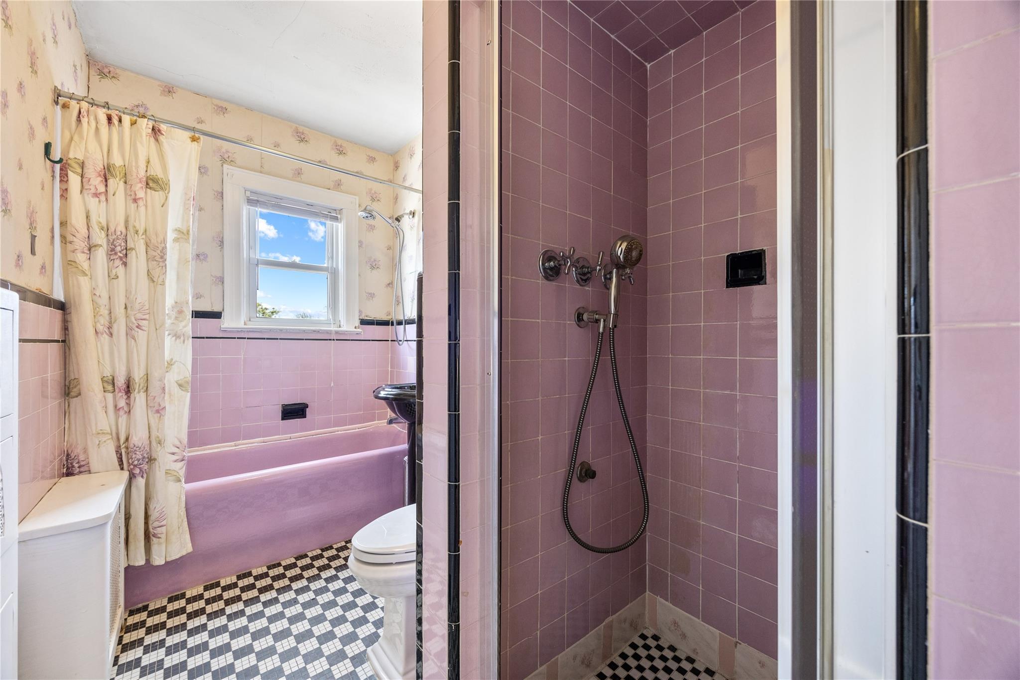 Single Family 50th  Queens, NY 11364, MLS-853238-18