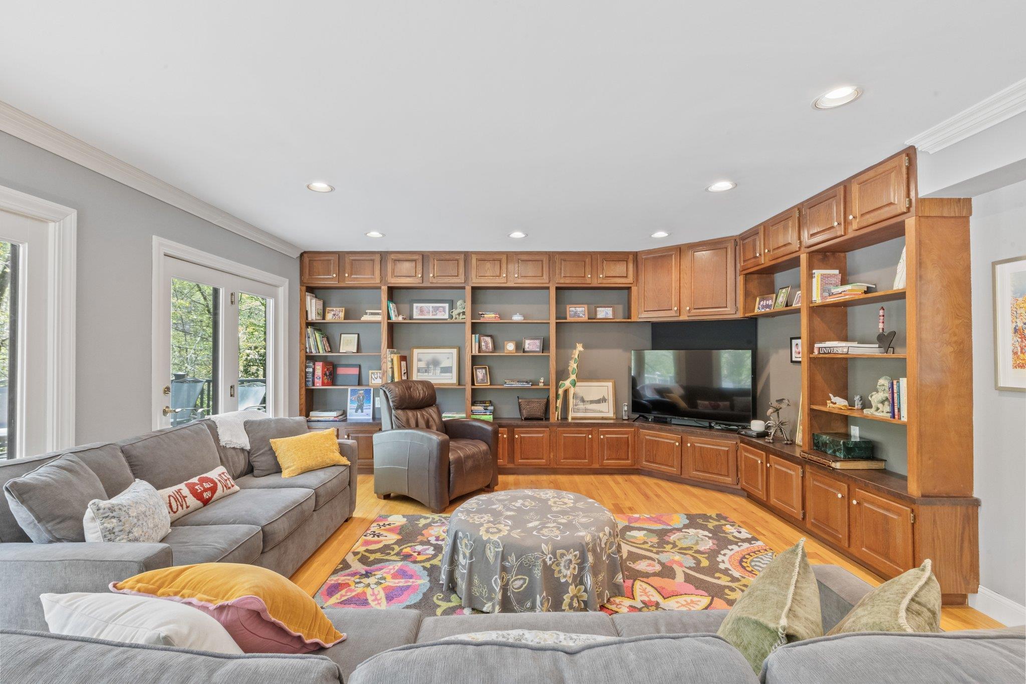 Single Family Five Ponds  Westchester County, NY 10597, MLS-853246-16