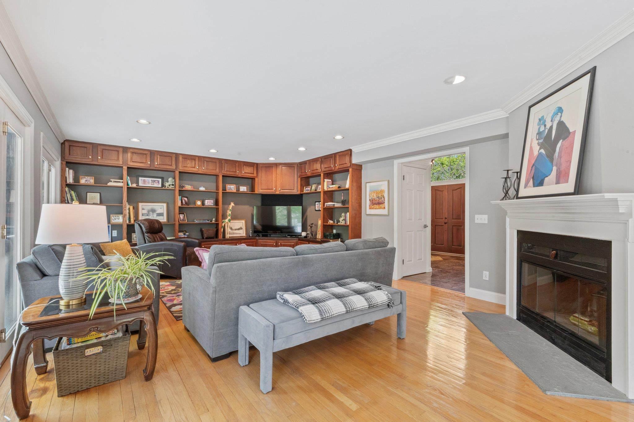 Single Family Five Ponds  Westchester County, NY 10597, MLS-853246-17