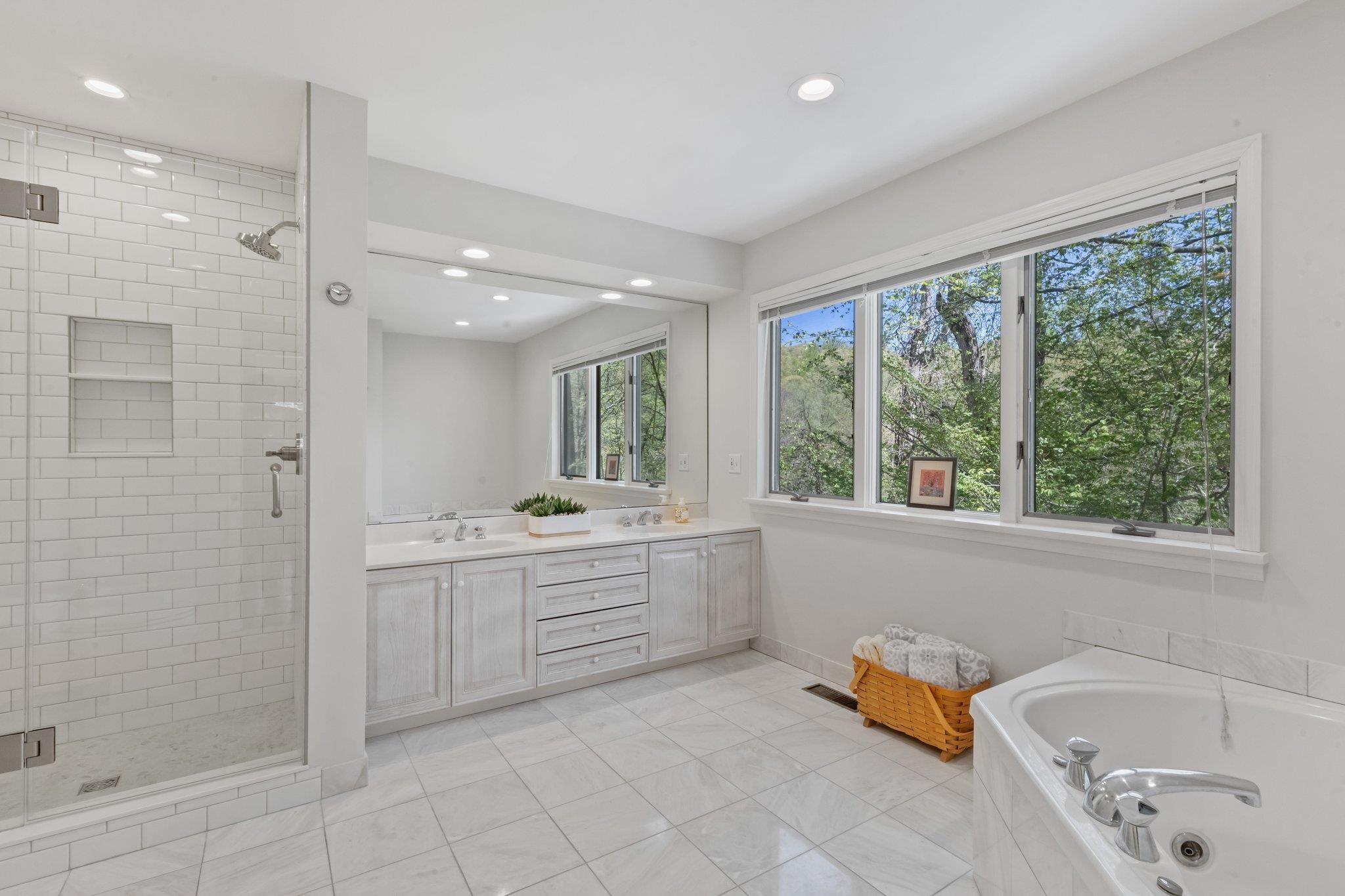 Single Family Five Ponds  Westchester County, NY 10597, MLS-853246-21