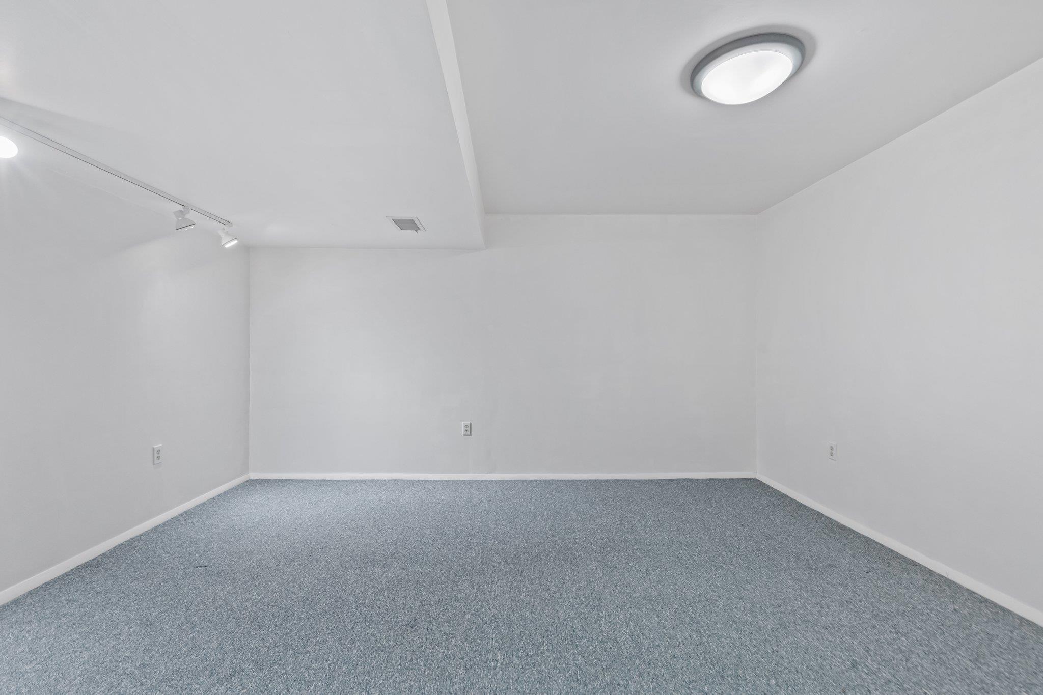 Single Family Five Ponds  Westchester County, NY 10597, MLS-853246-29