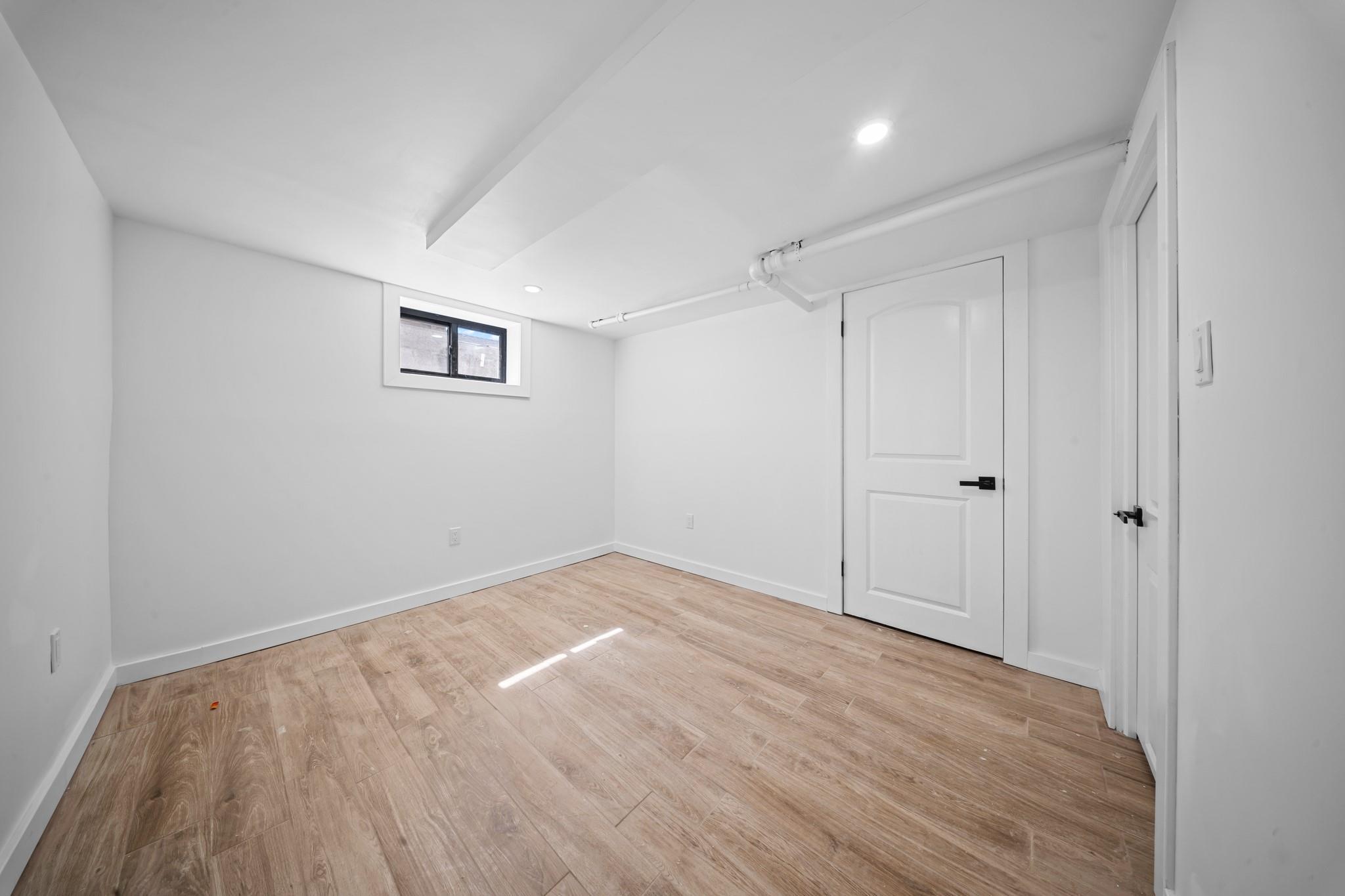 Single Family Mentone  Queens, NY 11413, MLS-853251-19