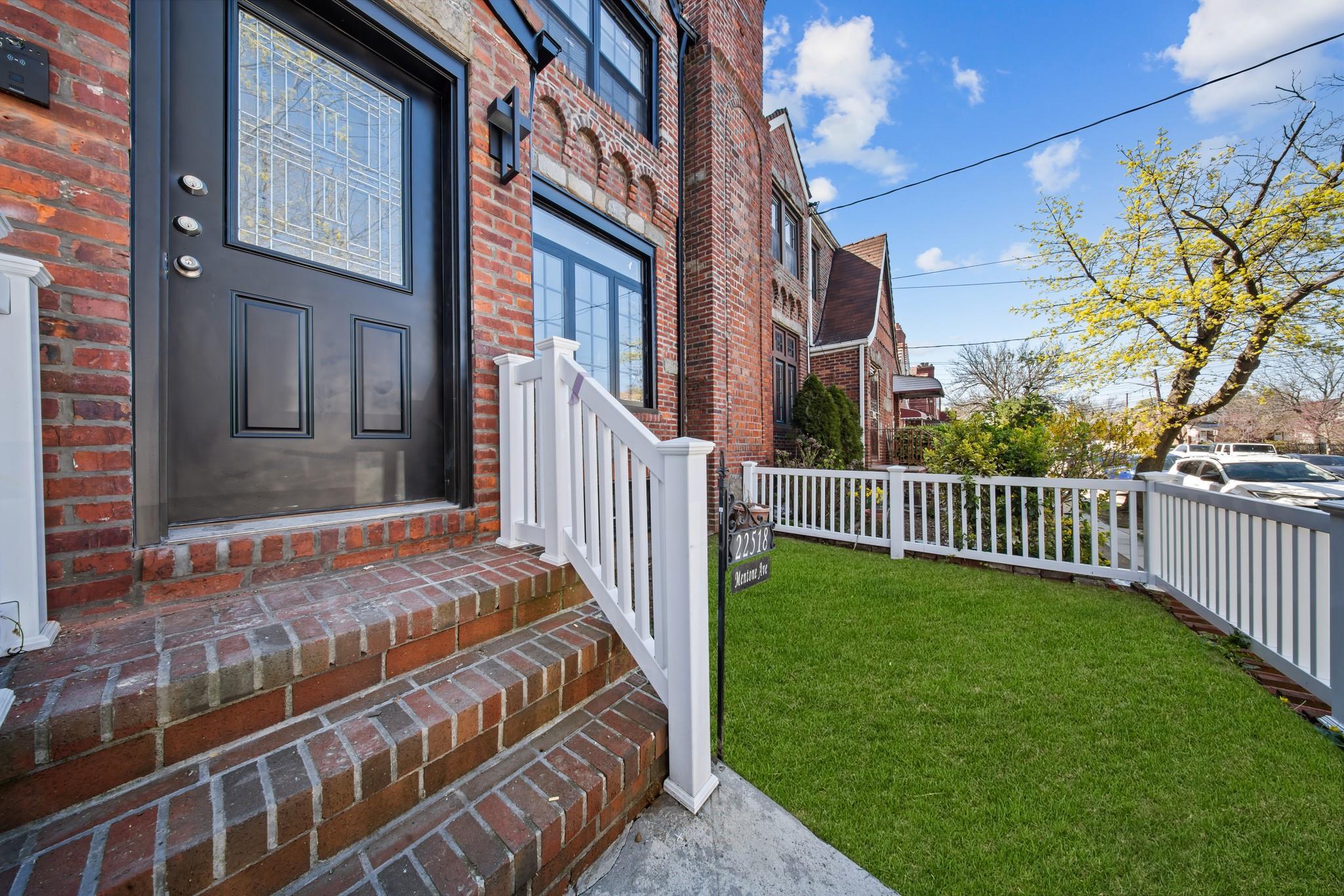 Single Family Mentone  Queens, NY 11413, MLS-853251-22