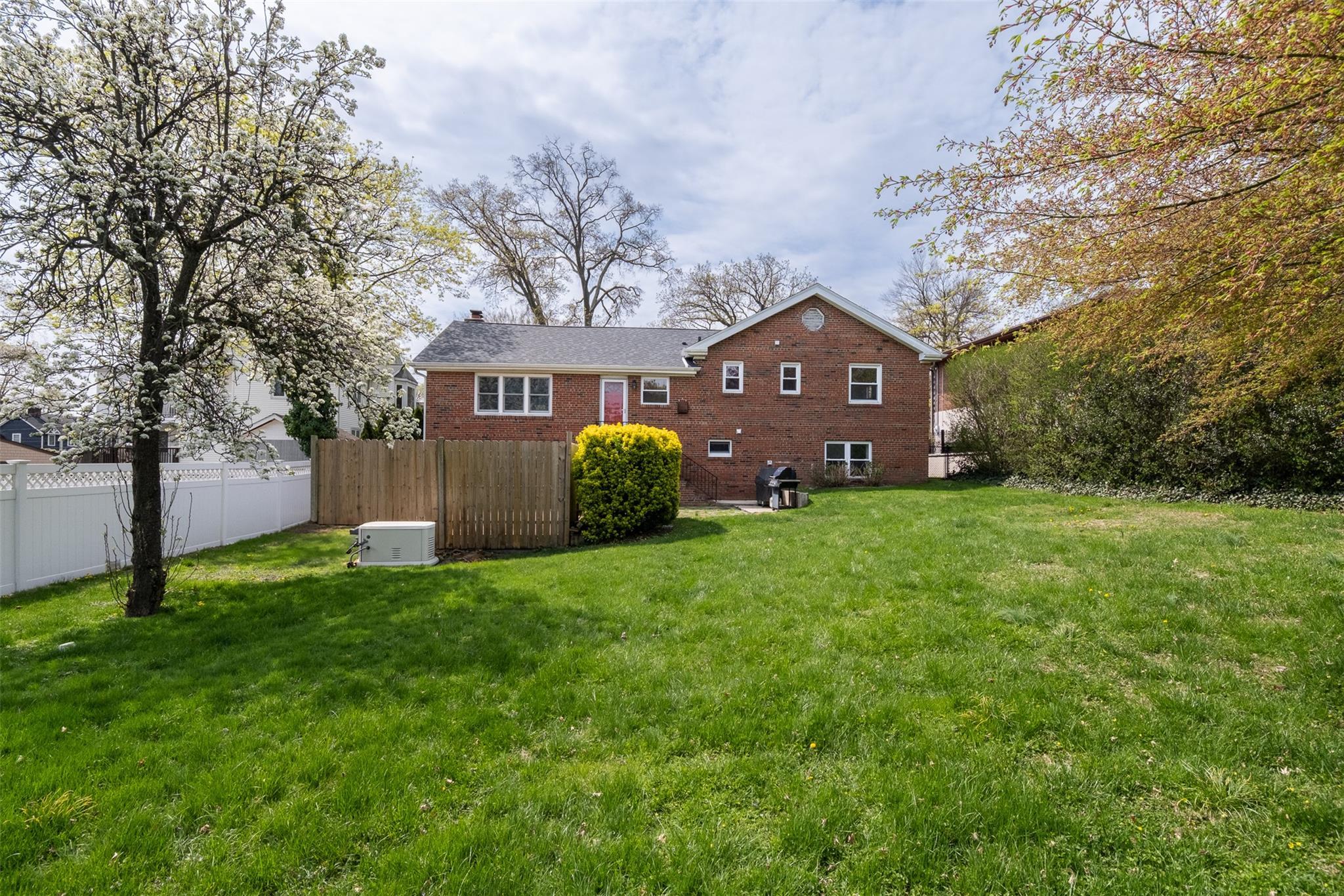 Single Family Grant  Westchester County, NY 10803, MLS-853260-30