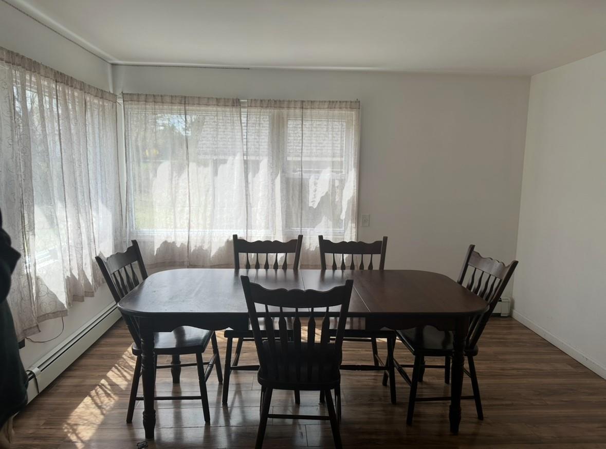 Single Family Avenue  Suffolk County, NY 11901, MLS-853272-6