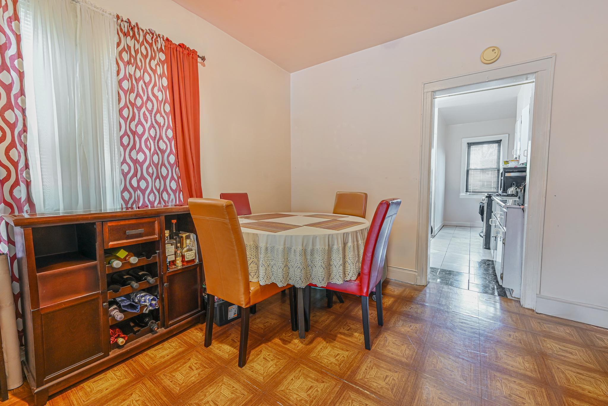 Single Family 118th  Queens, NY 11434, MLS-853280-10