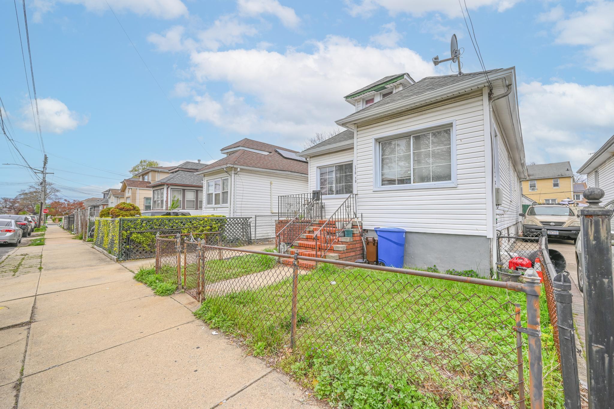 Single Family 118th  Queens, NY 11434, MLS-853280-2