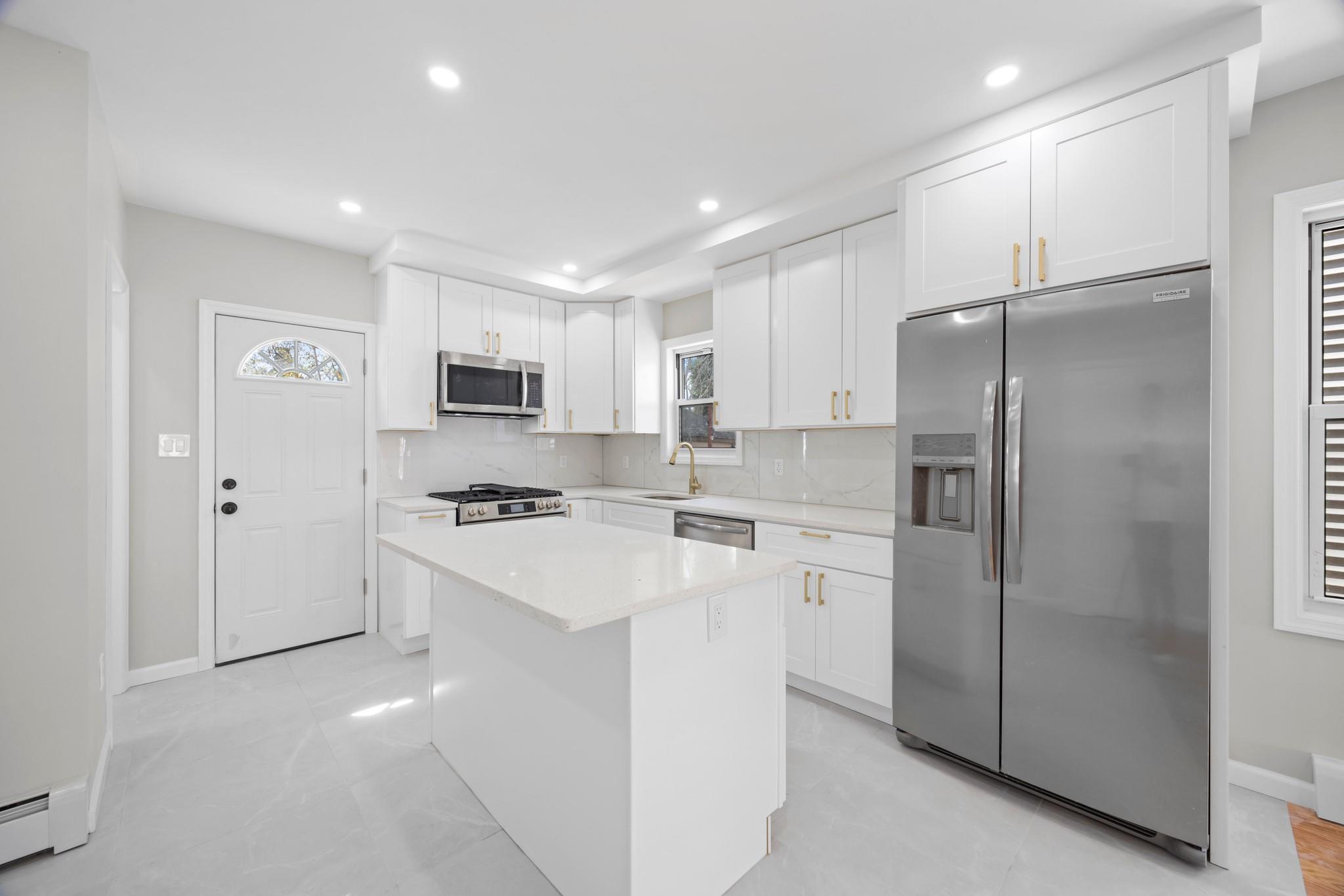 Single Family William  Bronx, NY 10461, MLS-853283-2