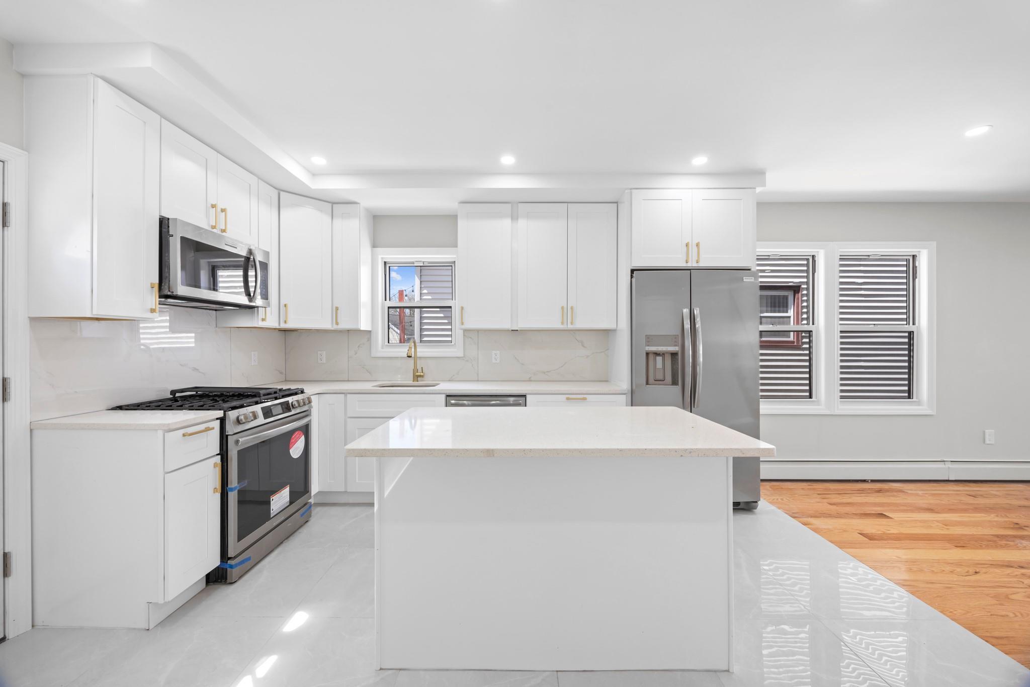 Single Family William  Bronx, NY 10461, MLS-853283-3