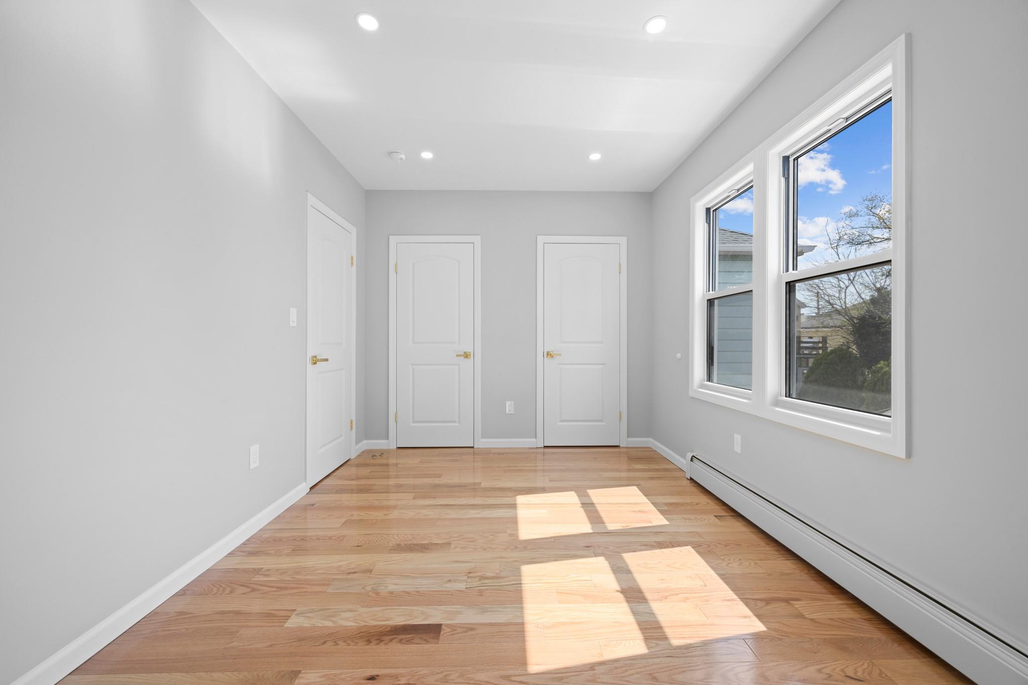 Single Family William  Bronx, NY 10461, MLS-853283-8