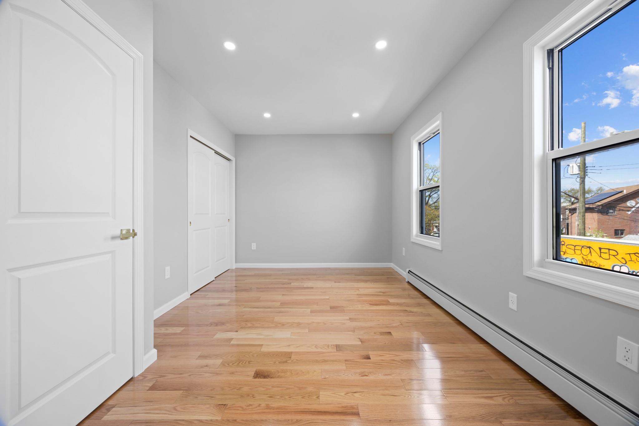 Single Family William  Bronx, NY 10461, MLS-853283-9