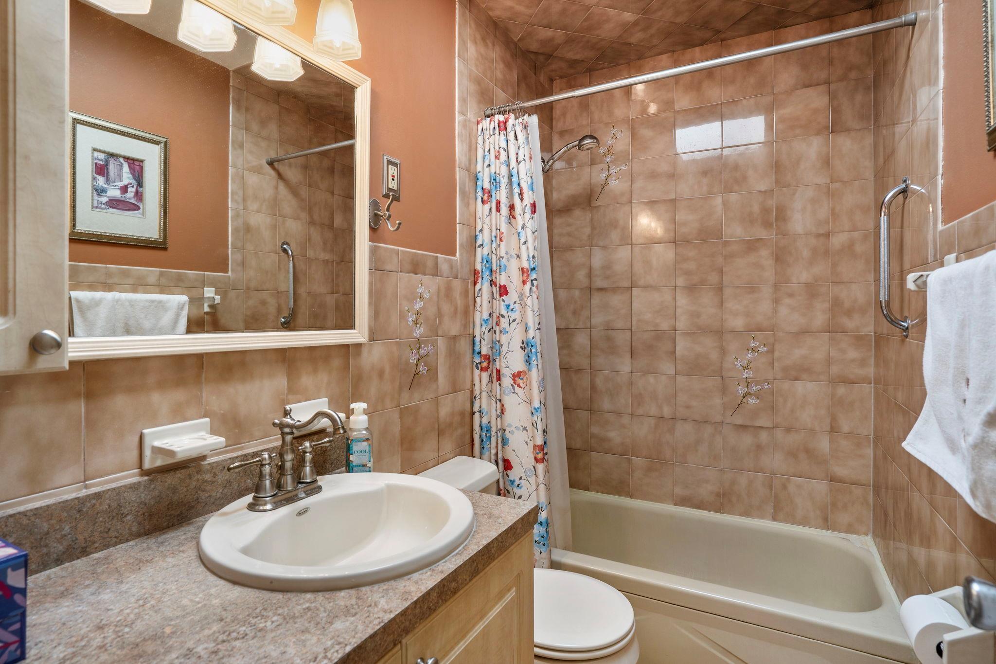 Single Family Raft  Suffolk County, NY 11741, MLS-853316-10