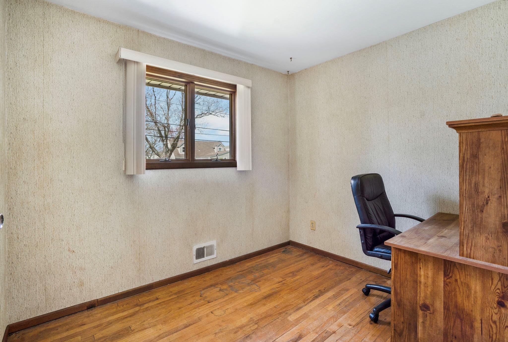 Single Family Raft  Suffolk County, NY 11741, MLS-853316-11
