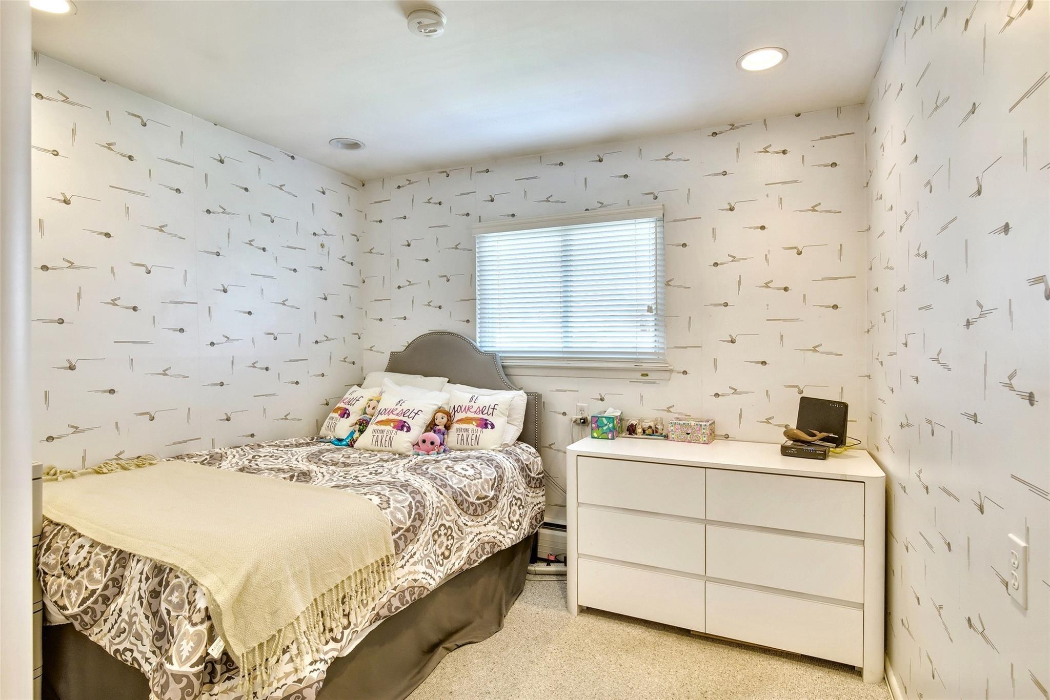 Single Family Clover  Nassau County, NY 11554, MLS-853318-20
