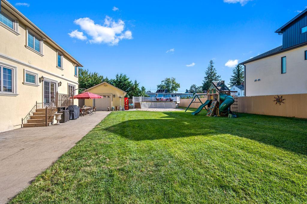 Single Family 11  Queens, NY 11357, MLS-853320-16