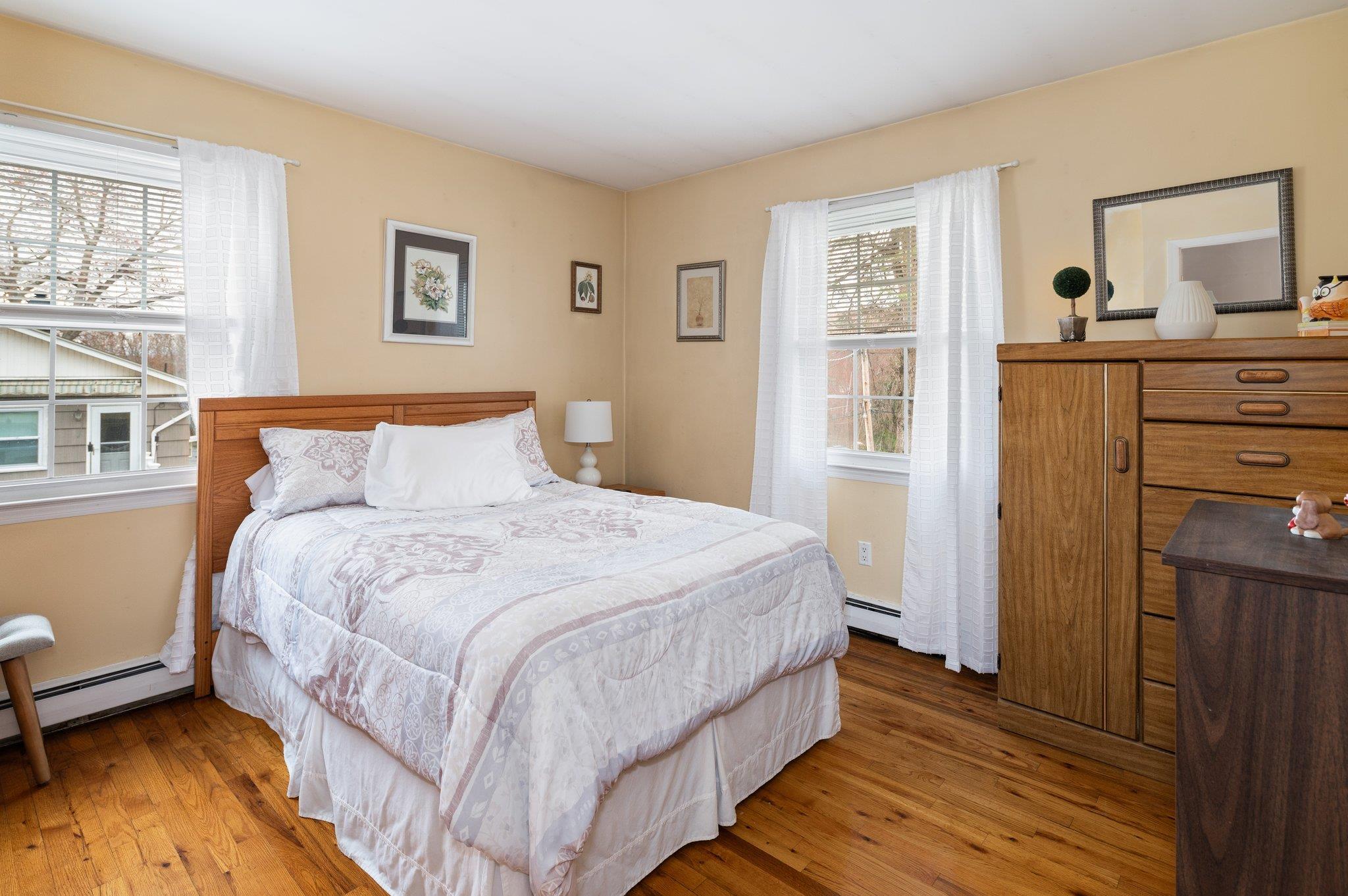 Single Family Hood  Westchester County, NY 10567, MLS-853322-12