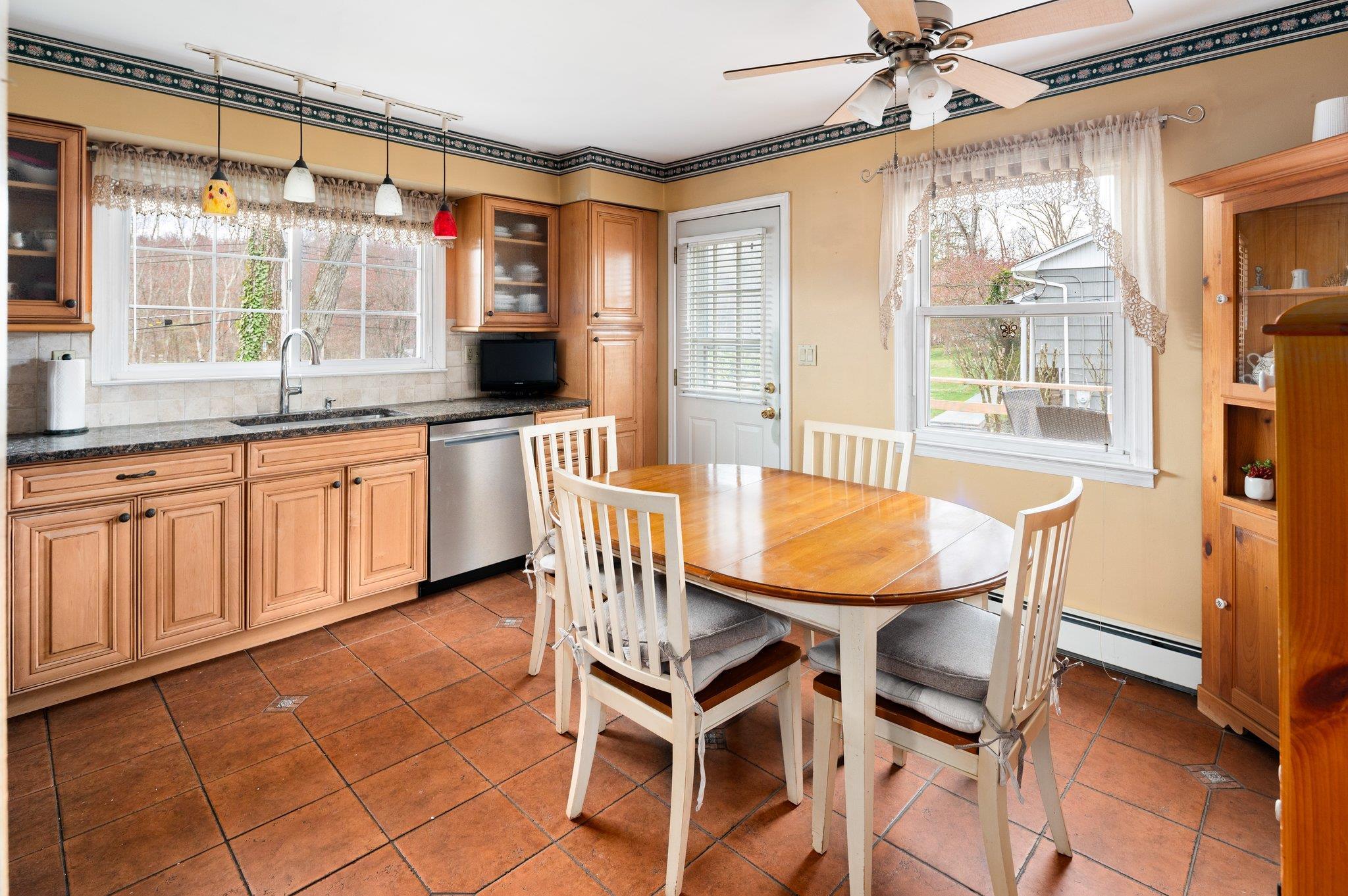 Single Family Hood  Westchester County, NY 10567, MLS-853322-9