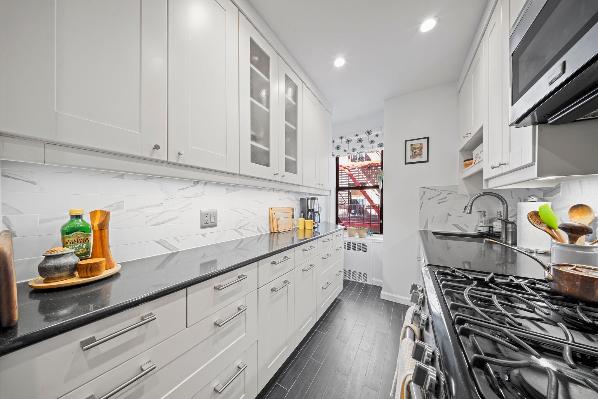 Coop 78th  Queens, NY 11372, MLS-853346-9