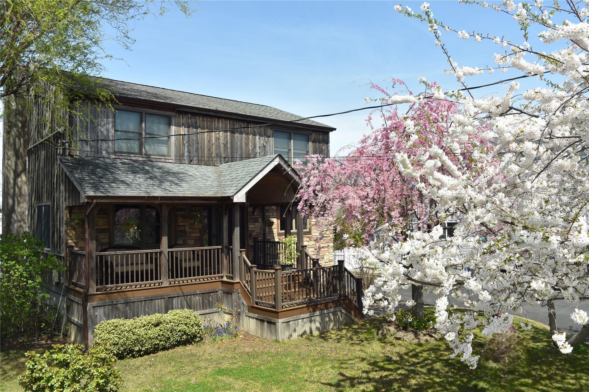 Single Family Central  Suffolk County, NY 11701, MLS-853354-30