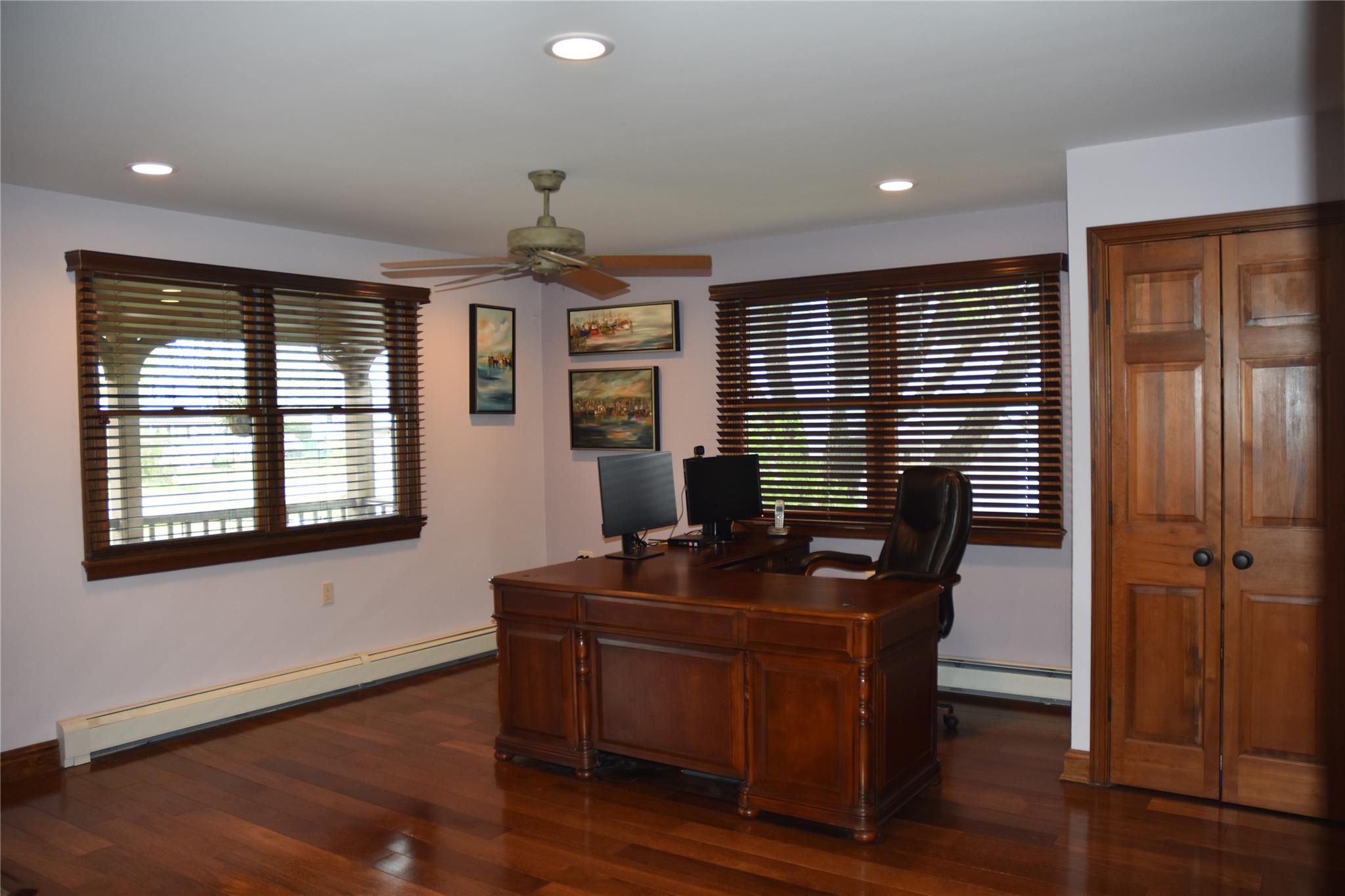Single Family Central  Suffolk County, NY 11701, MLS-853354-9