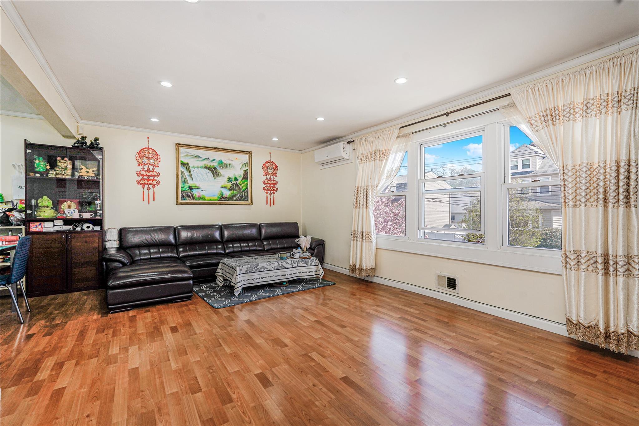 Single Family Neal Dow  Staten Island, NY 10314, MLS-853361-5