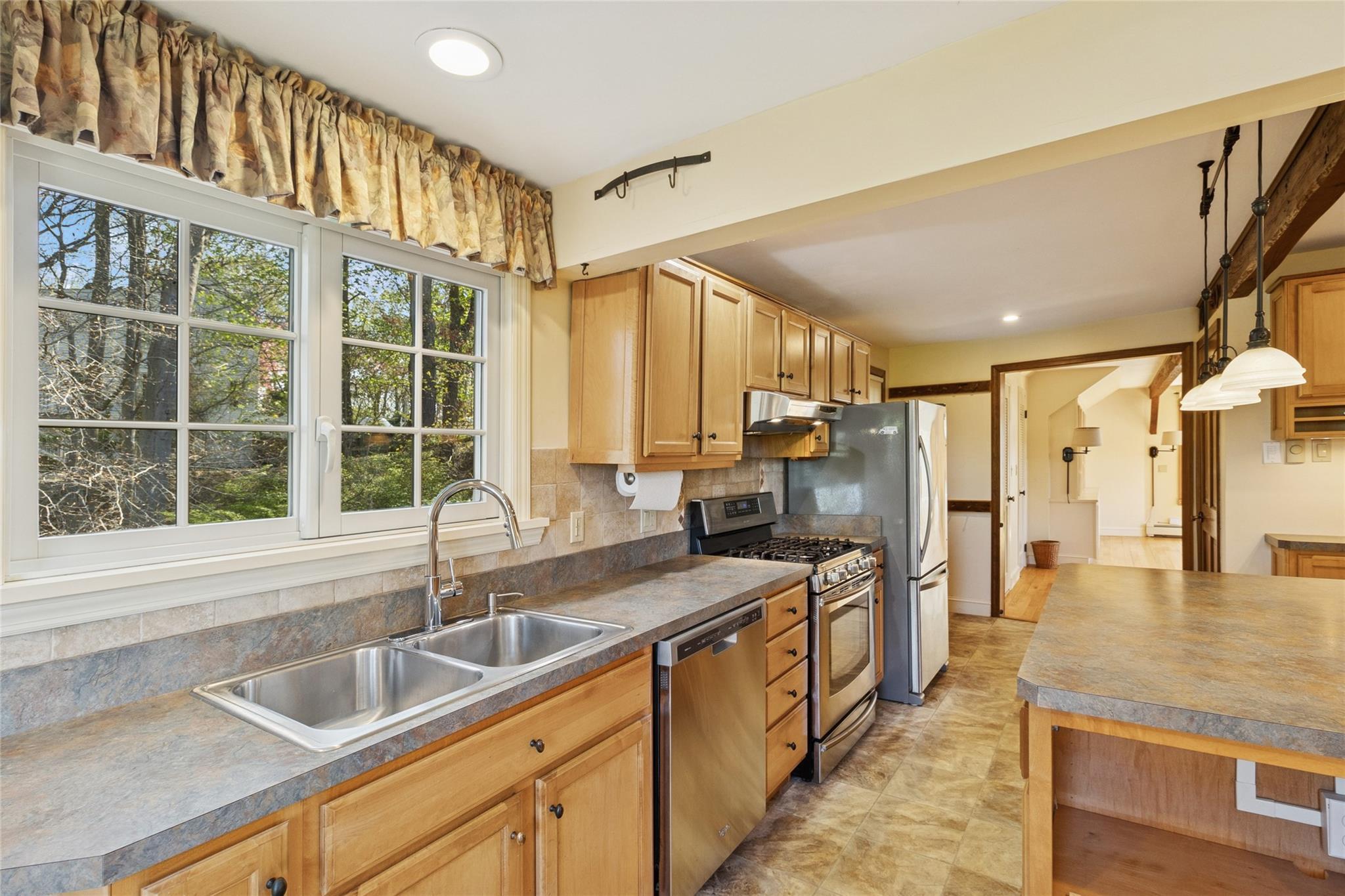 Single Family Wainscott  Suffolk County, NY 11733, MLS-853411-24