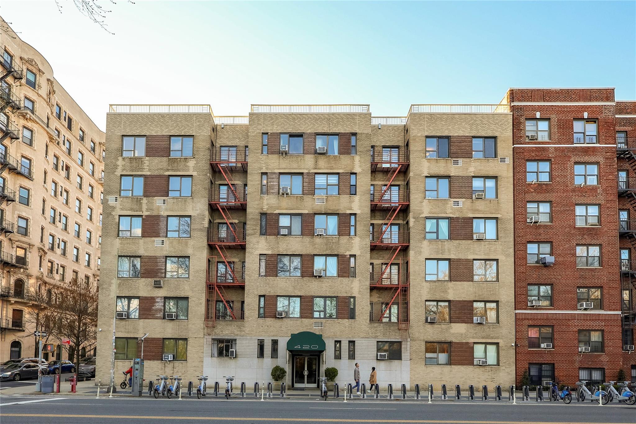 Condo Central Park West  Manhattan, NY 10025, MLS-853431-22