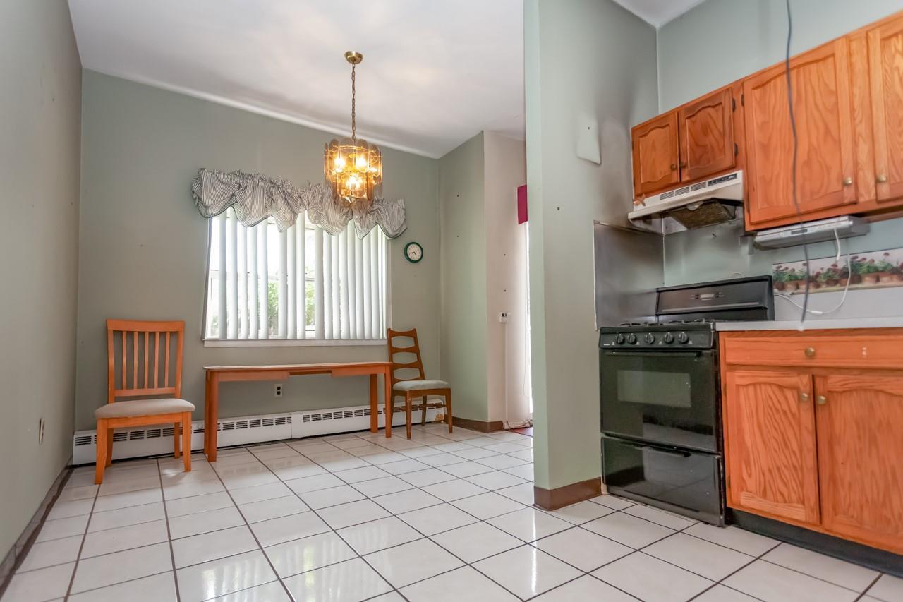 Coop Lakeview  Westchester County, NY 10566, MLS-853436-5