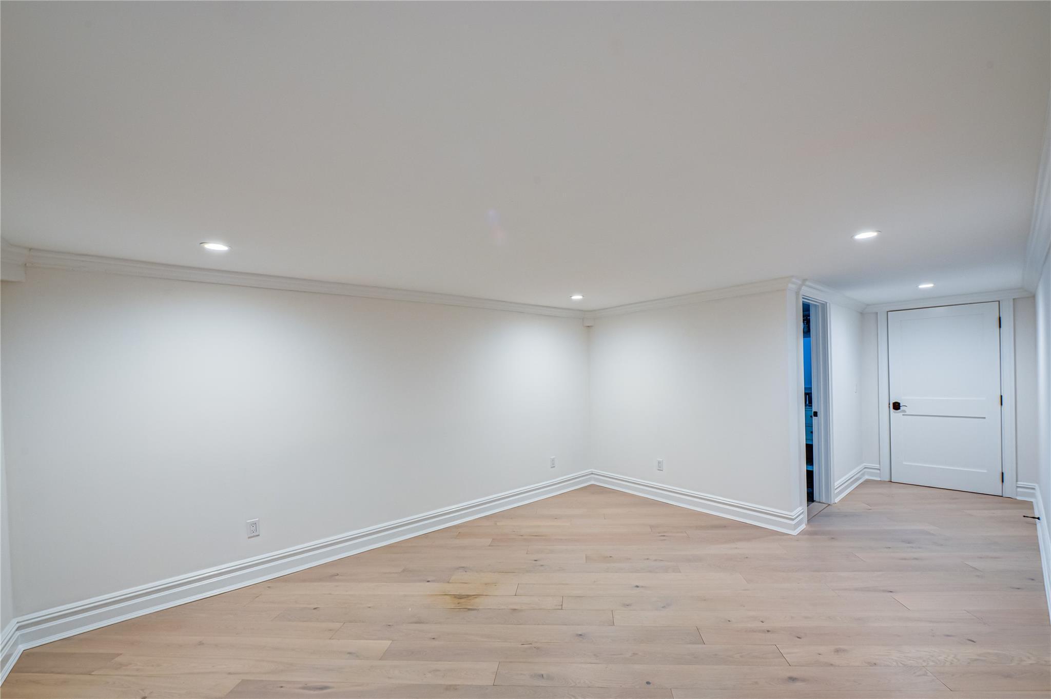 Single Family Greenlawn  Suffolk County, NY 11743, MLS-853443-37