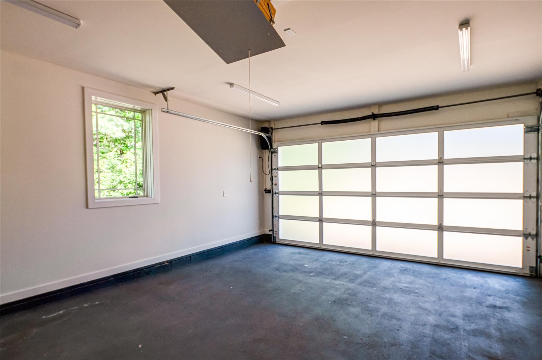 Single Family Greenlawn  Suffolk County, NY 11743, MLS-853443-38