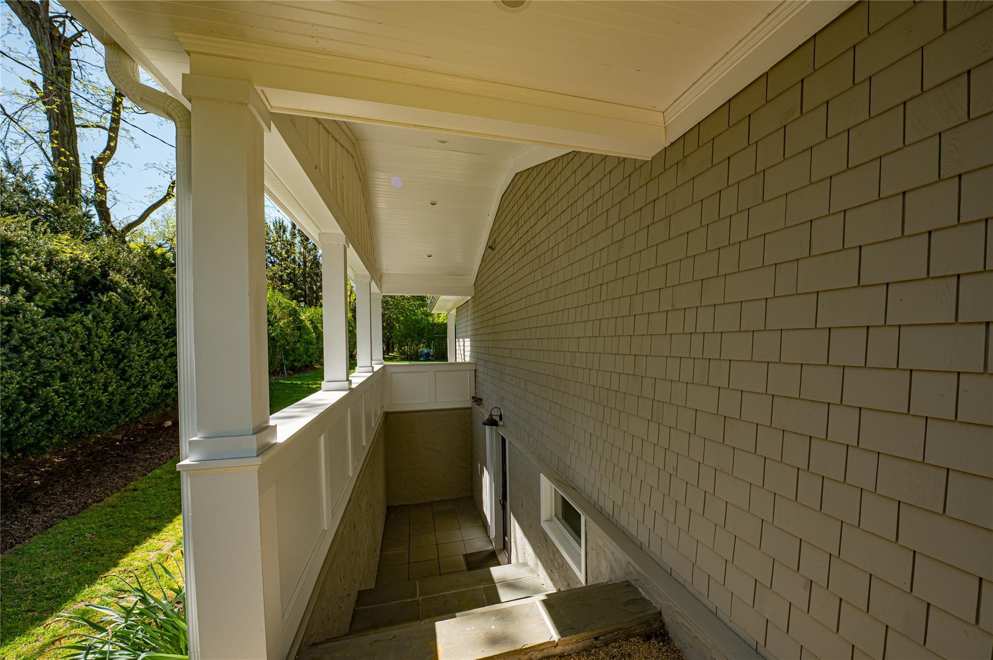 Single Family Greenlawn  Suffolk County, NY 11743, MLS-853443-43