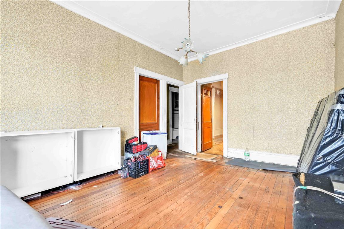 Single Family 77th  Queens, NY 11385, MLS-853473-11