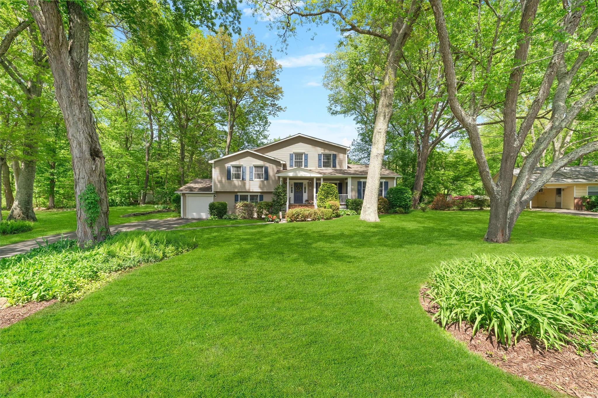 Single Family Braddock  Westchester County, NY 10598, MLS-853483-2