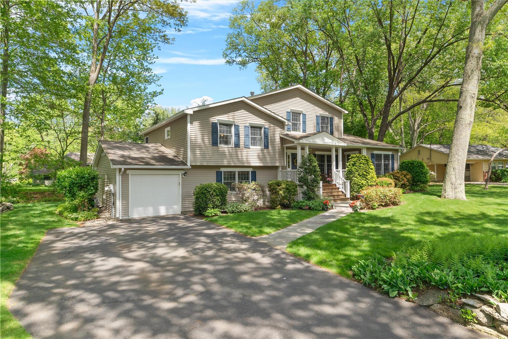 Single Family Braddock  Westchester County, NY 10598, MLS-853483-3
