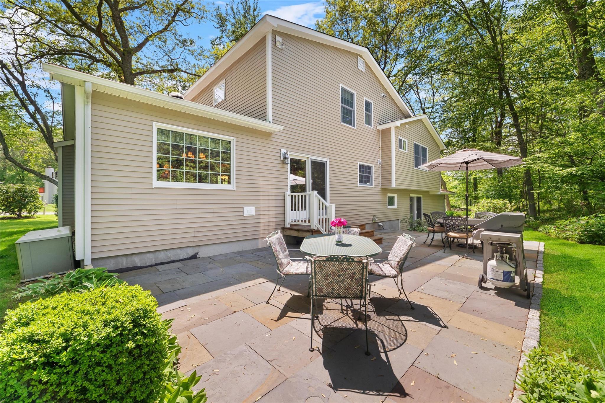 Single Family Braddock  Westchester County, NY 10598, MLS-853483-35