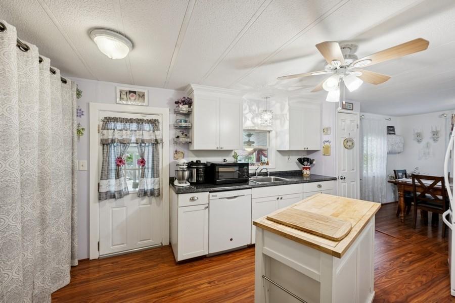 Single Family 1661 Old Country Road  Suffolk County, NY 11901, MLS-853487-16