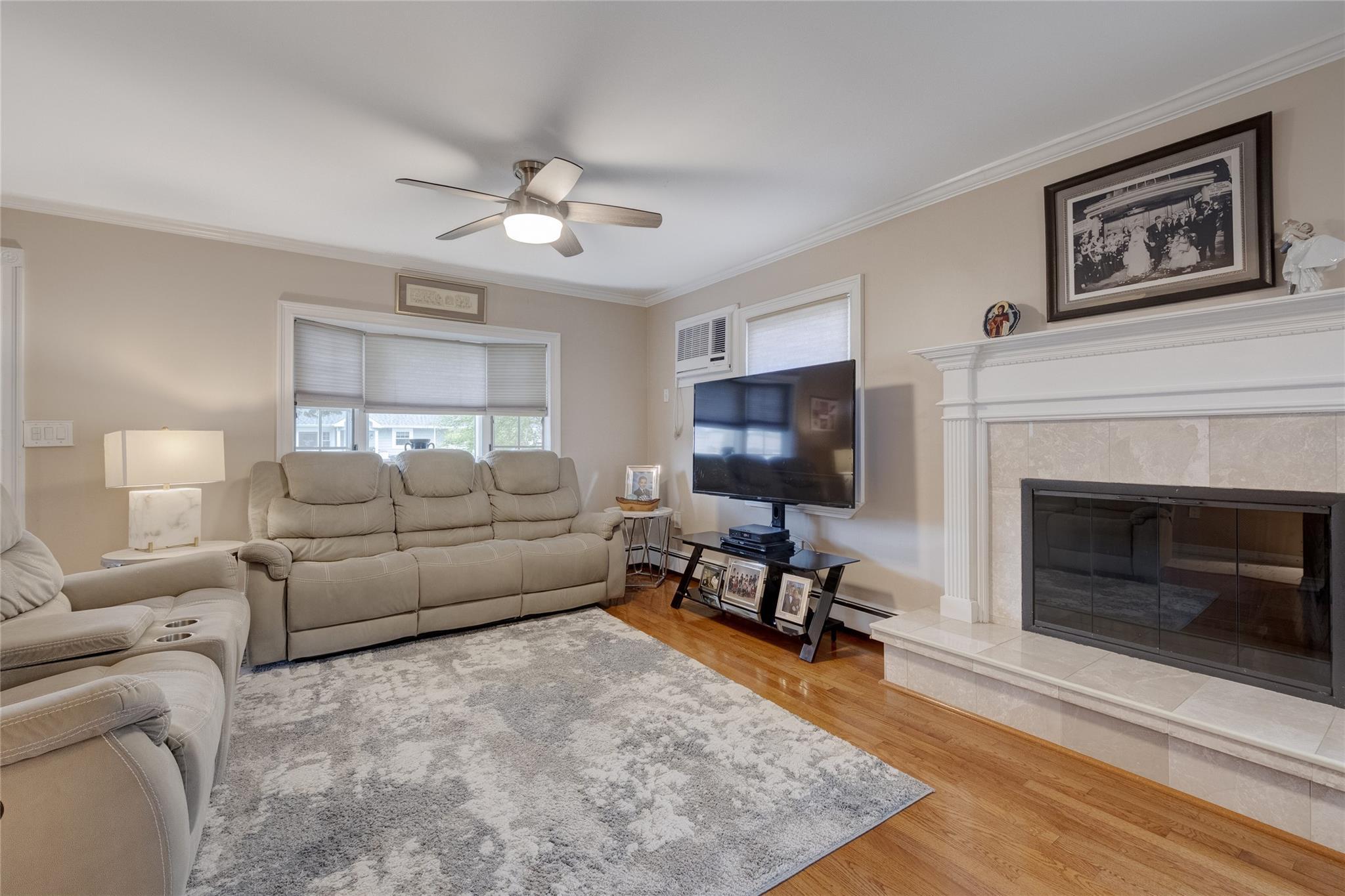 Single Family Jerome  Nassau County, NY 11514, MLS-853491-2