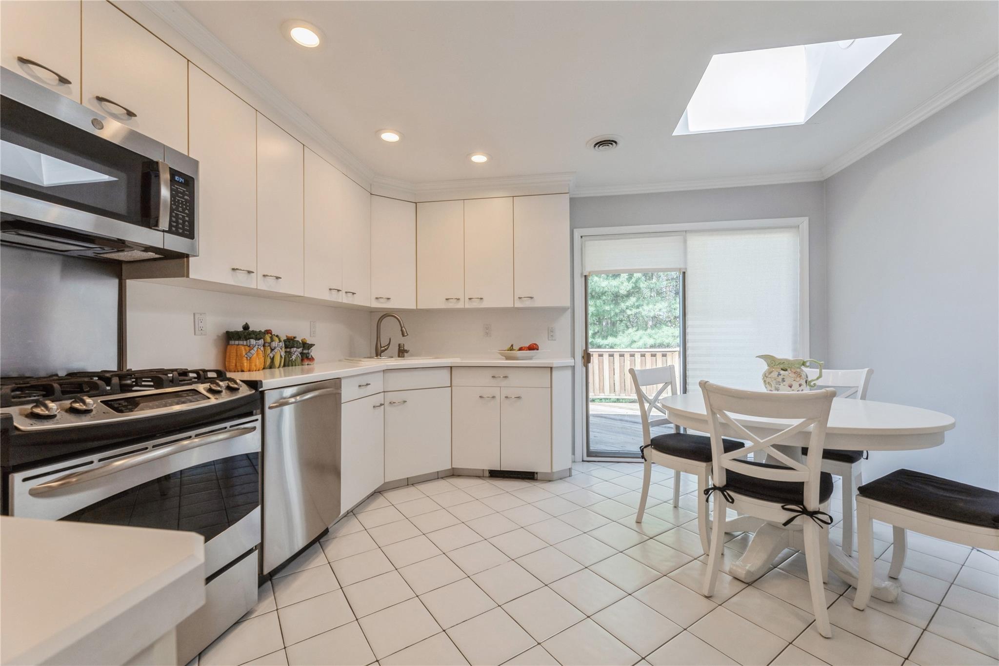 Single Family Verona  Rockland County, NY 10956, MLS-853492-11