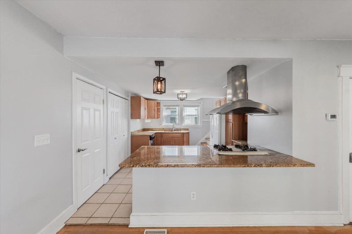 Single Family Regent  Westchester County, NY 10573, MLS-853499-10
