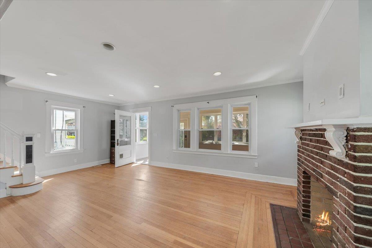 Single Family Regent  Westchester County, NY 10573, MLS-853499-8