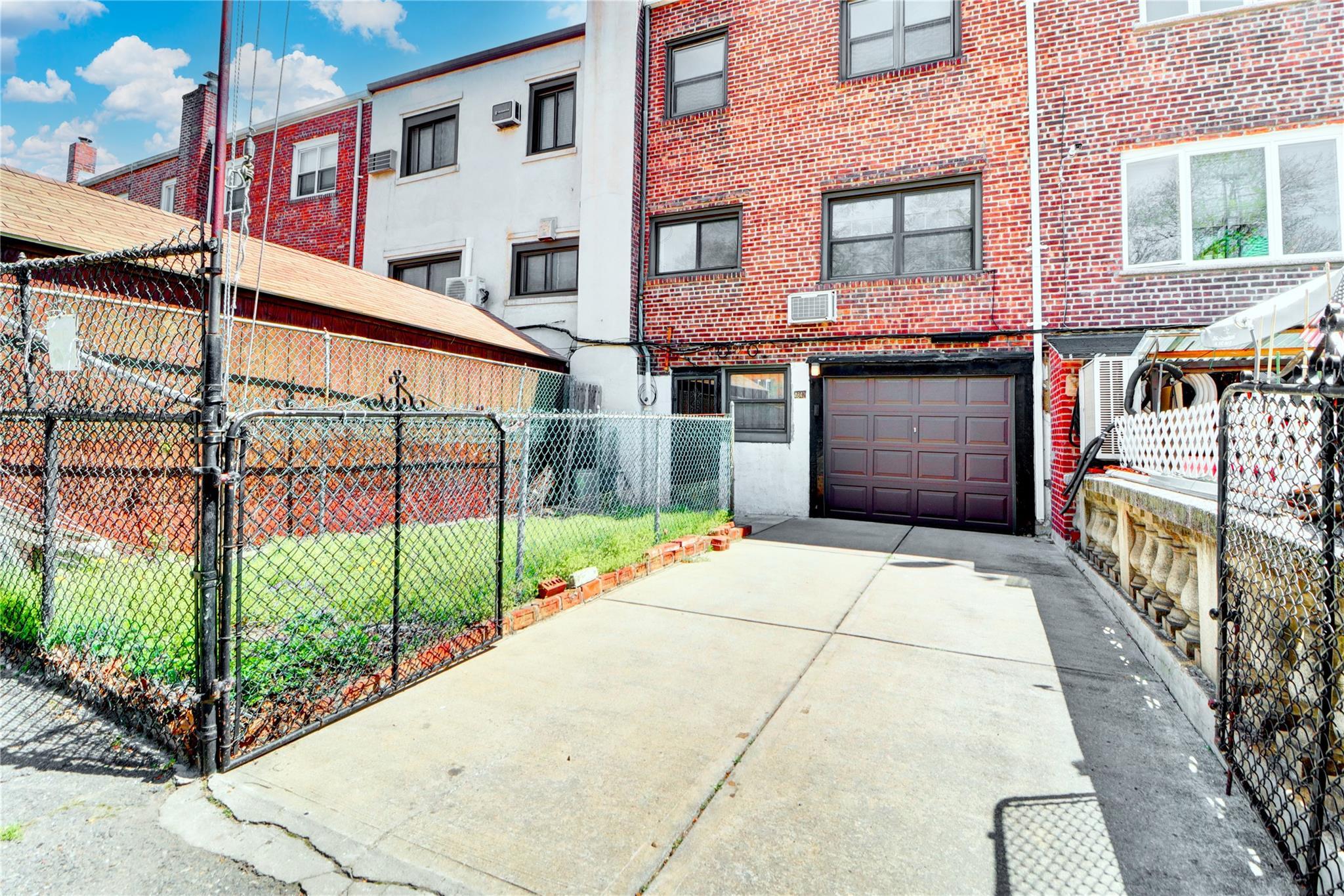 Single Family 64th  Queens, NY 11377, MLS-853504-5