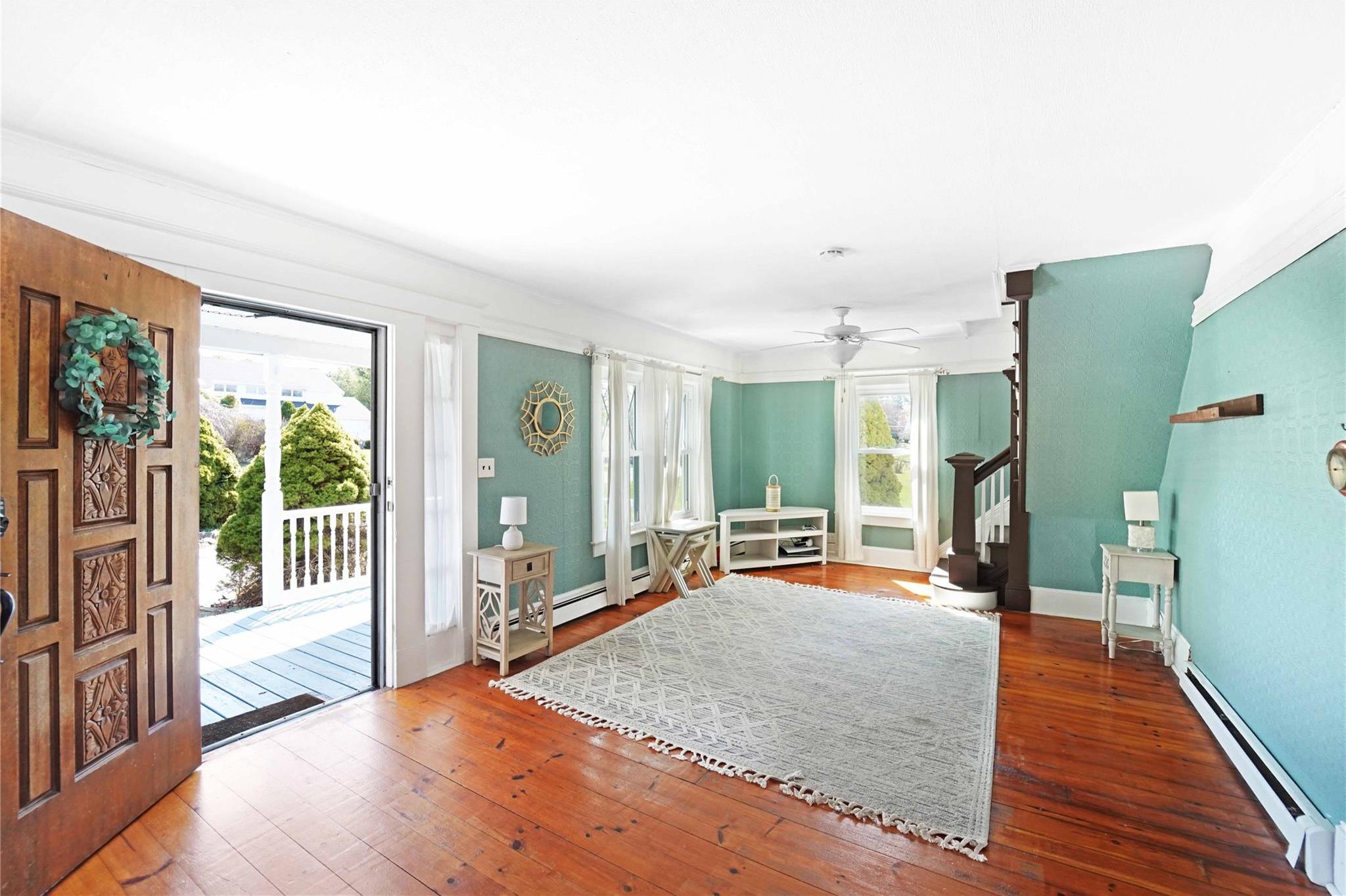 Single Family Watchogue  Suffolk County, NY 11940, MLS-853505-6