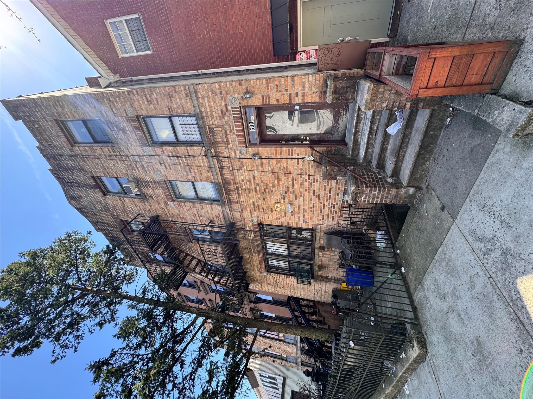Commercial Sale Monroe  Brooklyn, NY 11221, MLS-853513-2