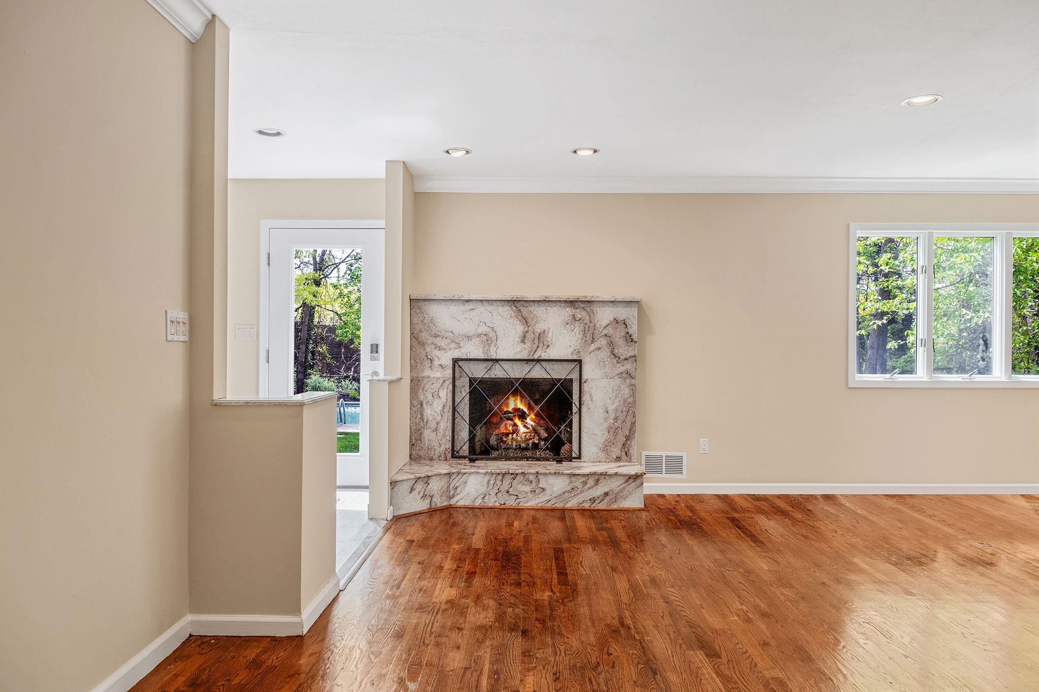 Single Family Seward  Suffolk County, NY 11746, MLS-853517-13