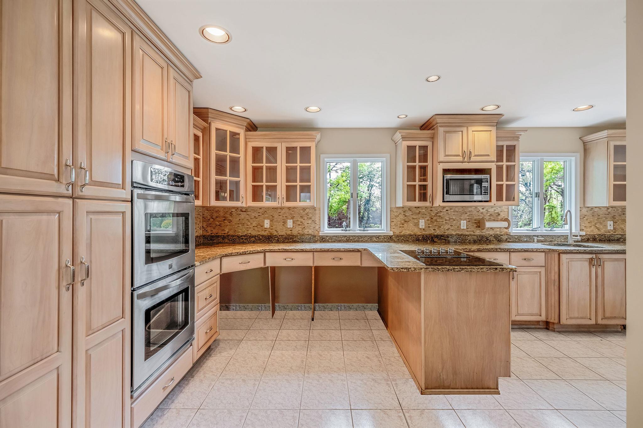 Single Family Seward  Suffolk County, NY 11746, MLS-853517-20