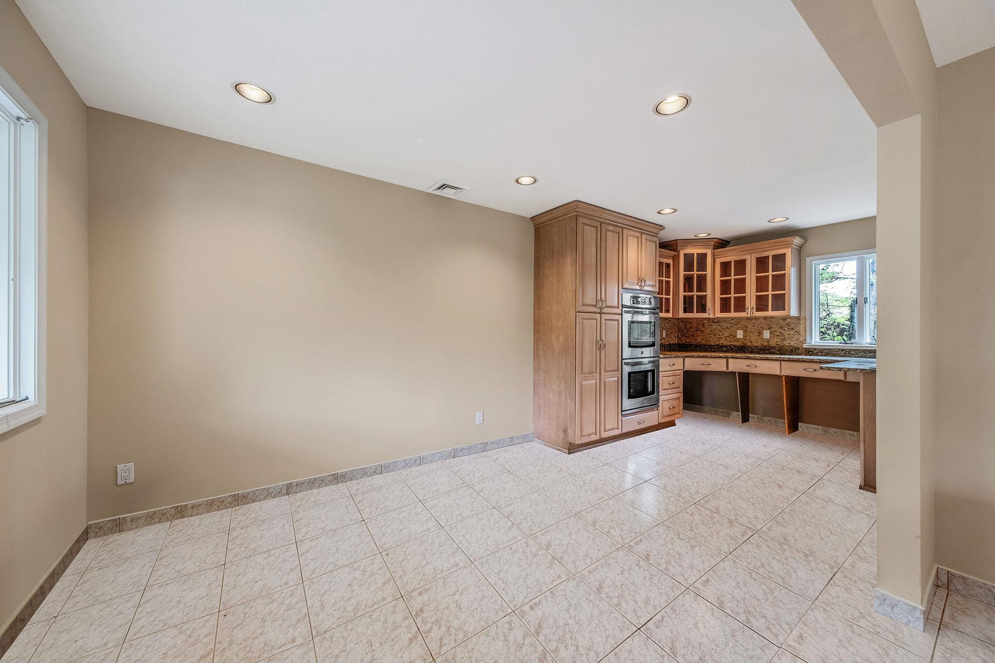 Single Family Seward  Suffolk County, NY 11746, MLS-853517-21