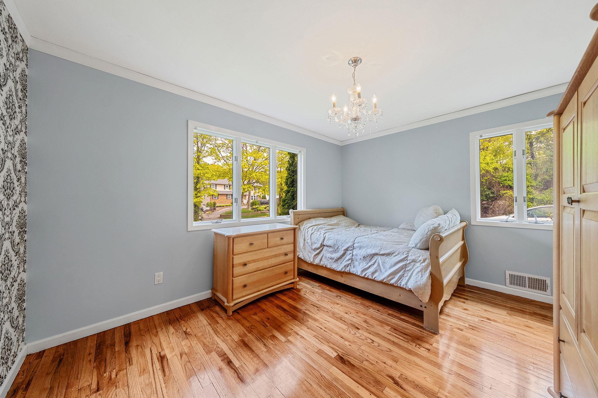 Single Family Seward  Suffolk County, NY 11746, MLS-853517-28