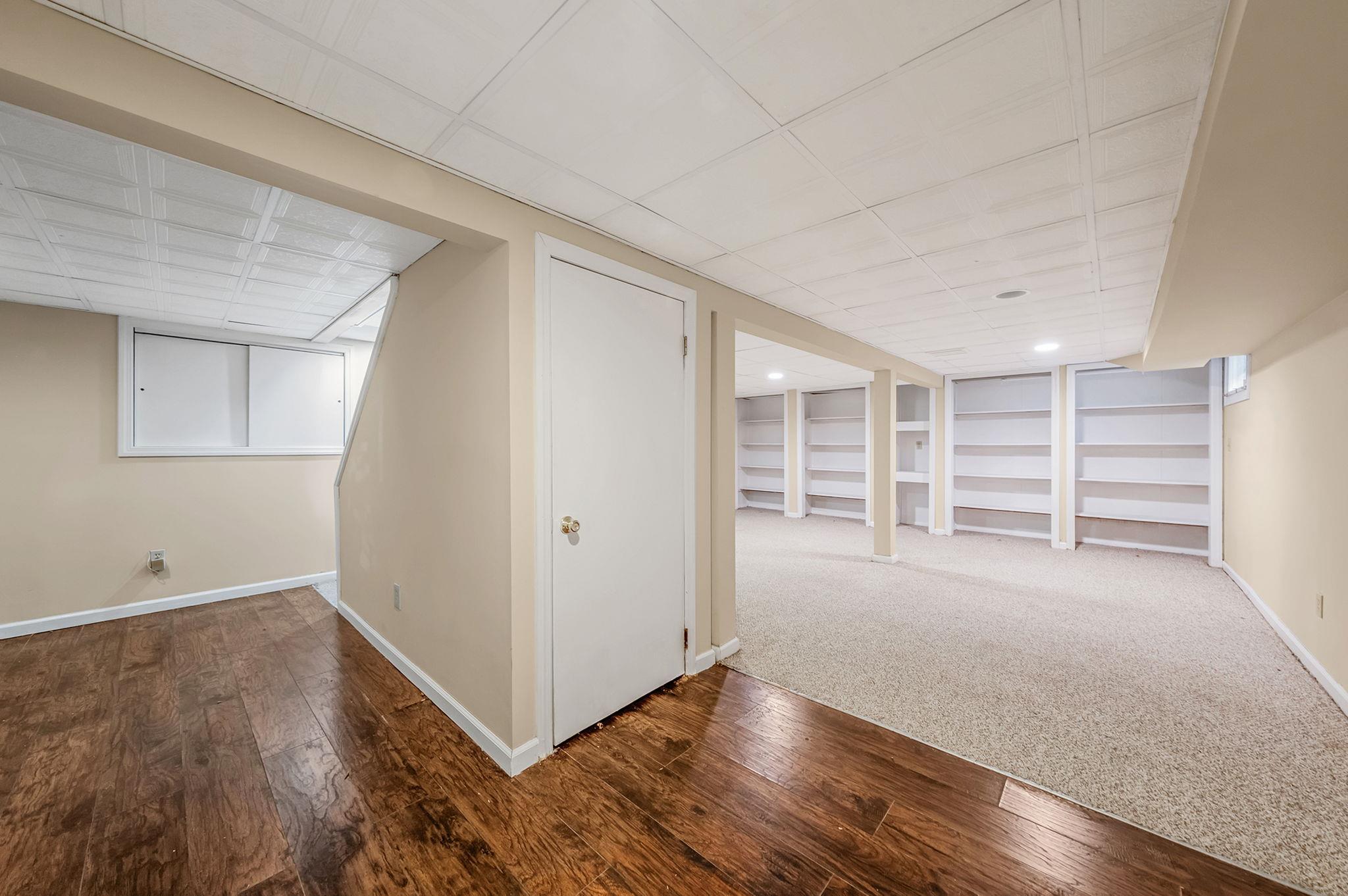 Single Family Seward  Suffolk County, NY 11746, MLS-853517-35