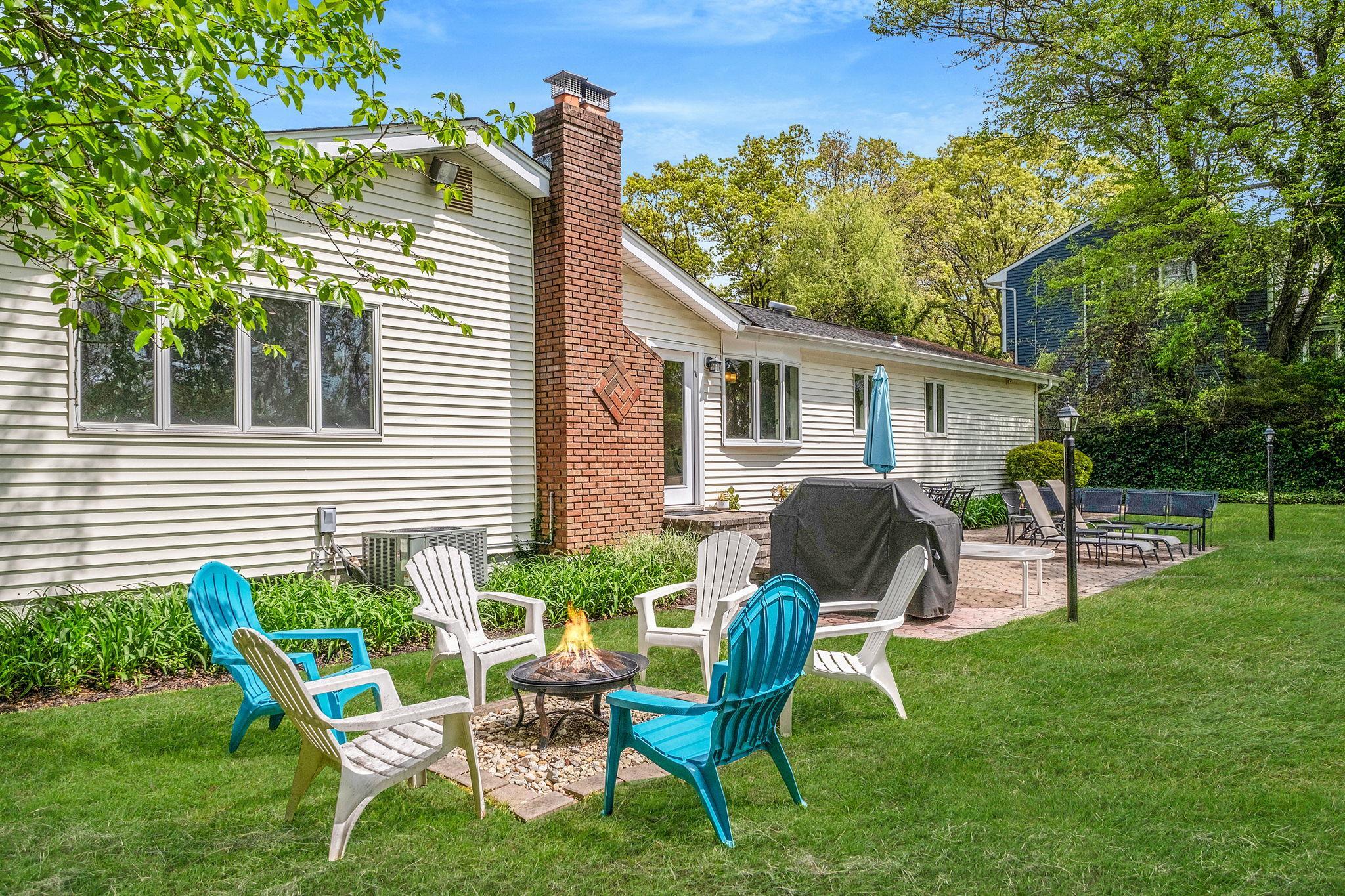 Single Family Seward  Suffolk County, NY 11746, MLS-853517-37